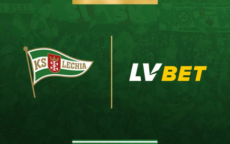 Zmiana ekspozycji LV BET na koszulkach Lechii Gdańsk