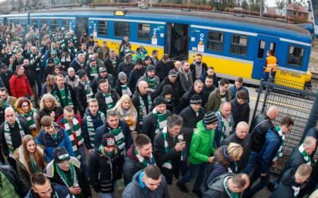 Rozkład jazdy pociągów SKM na mecz Lechia – Raków