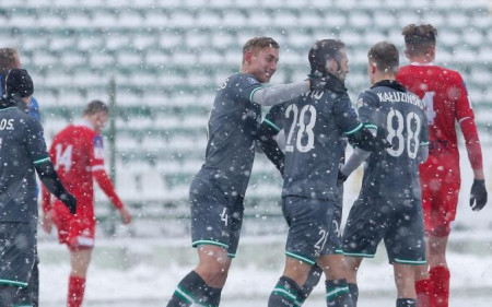 Pewne zwycięstwo w pierwszym sparingu