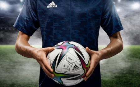 Conext 21 Ekstraklasa PRO: nowa piłka PKO Bank Polski Ekstraklasy