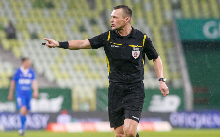 Jarosław Przybył sędzią głównym meczu z Legią