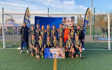 Drużyna rocznika 2009 Akademii Lechii Gdańsk zagra z PSG, Liverpoolem i RB Lipsk!