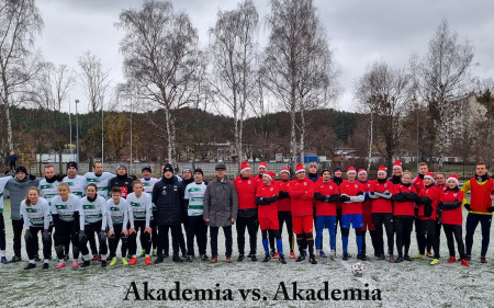 Charytatywny, mikołajkowy mecz z gdańską Akademią Wychowania Fizycznego i Sportu