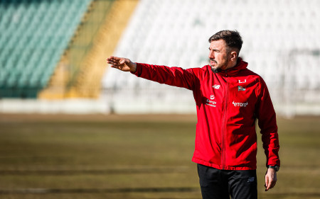 „Świat bez piłki byłby smutny” – rozmowa z Łukaszem Jankowskim, asystentem trenera Lechii Gdańsk