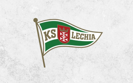 Trzech piłkarzy otrzymało wolną rękę w poszukiwaniu nowych klubów | KOMUNIKAT