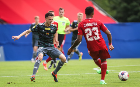 Lechia przegrywa w Legnicy