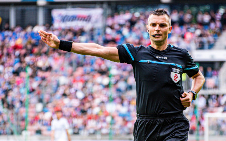 Marcin Szczerbowicz referee of the match against Lech Poznań
