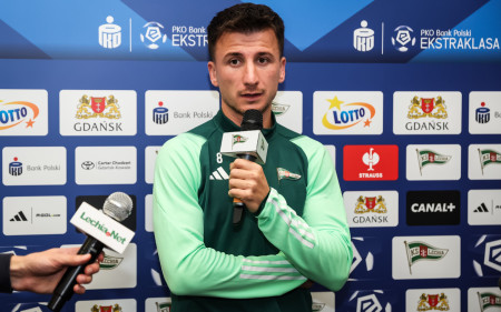 BRIEFING I Rifet Kapić before the game against Legia Warszawa