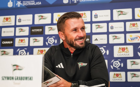 CONFERENCE I Coach Szymon Grabowski before the match against Stal Mielec