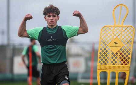 VLOG #4 | Maksym Khlan – football player, dancer, singer and cameraman