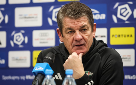 CONFERENCE | Coach John Carver after the match against Radomiak Radom