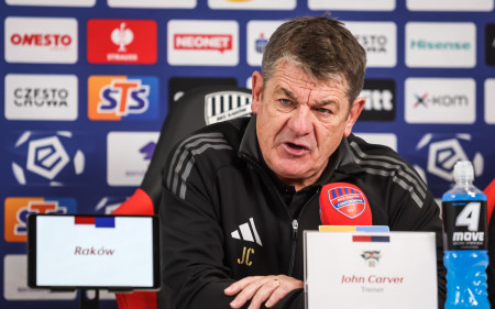 Carver: Czerwona kartka bardziej wpłynęła na nas